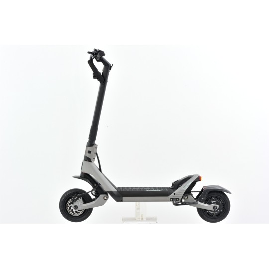 Trottinette électrique G7 1500W*2 60V 21Ah Trottinette électrique G7 1500W*2 60V 21Ah