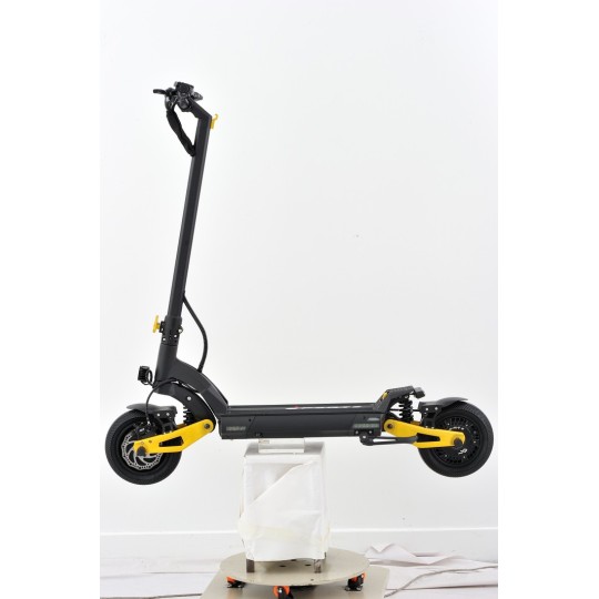 Trottinette électrique G8 1500W*2 60V 30Ah Trottinette électrique G8 1500W*2 60V 30Ah
