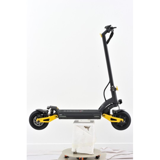 Trottinette électrique G8 1500W*2 60V 30Ah Trottinette électrique G8 1500W*2 60V 30Ah