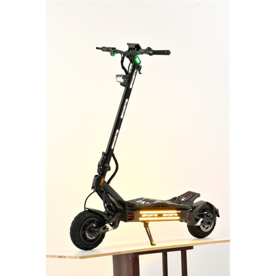 Trottinette électrique G9 1500W*2 60V 26Ah Trottinette électrique G9 1500W*2 60V 26Ah