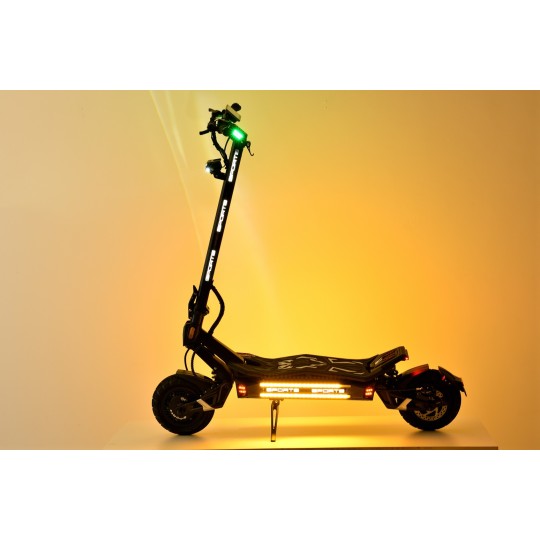 Trottinette électrique G9 1500W*2 60V 26Ah Trottinette électrique G9 1500W*2 60V 26Ah