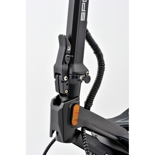 Trottinette électrique G9 1500W*2 60V 26Ah Trottinette électrique G9 1500W*2 60V 26Ah
