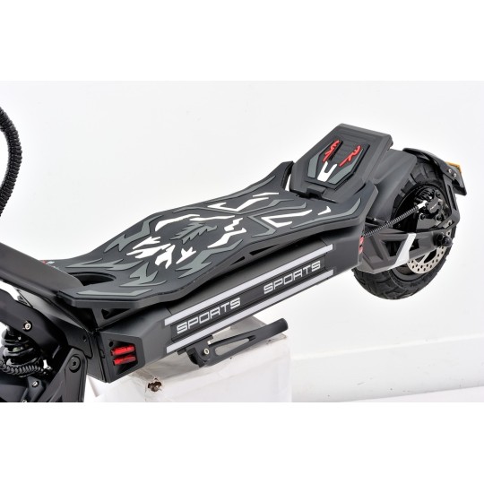 Trottinette électrique G9 1500W*2 60V 26Ah Trottinette électrique G9 1500W*2 60V 26Ah